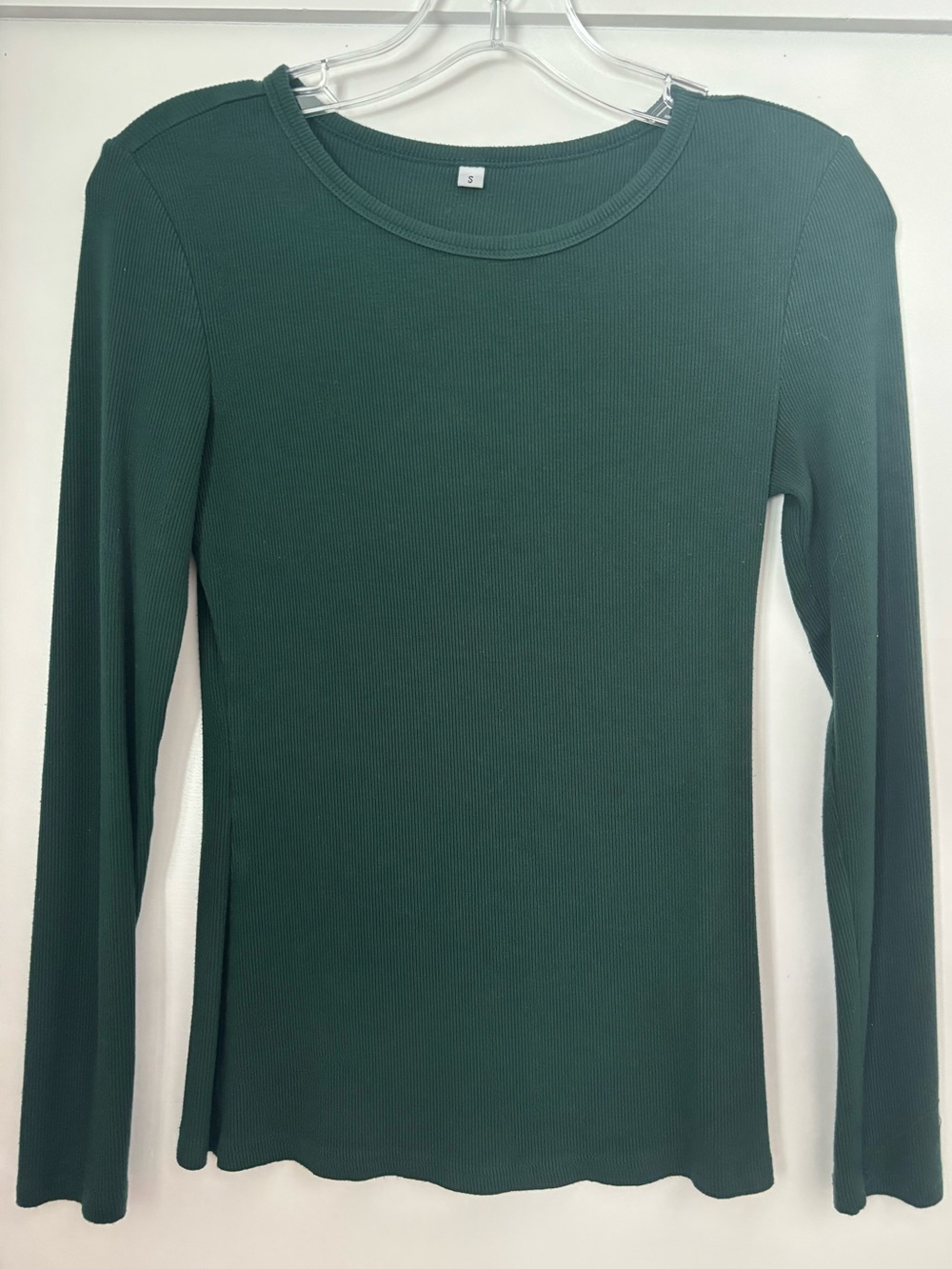Classic Ribbed Long-Sleeve Top - Forest Green soft and cozy size small